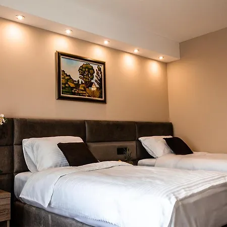 New Garni Filia Hotel